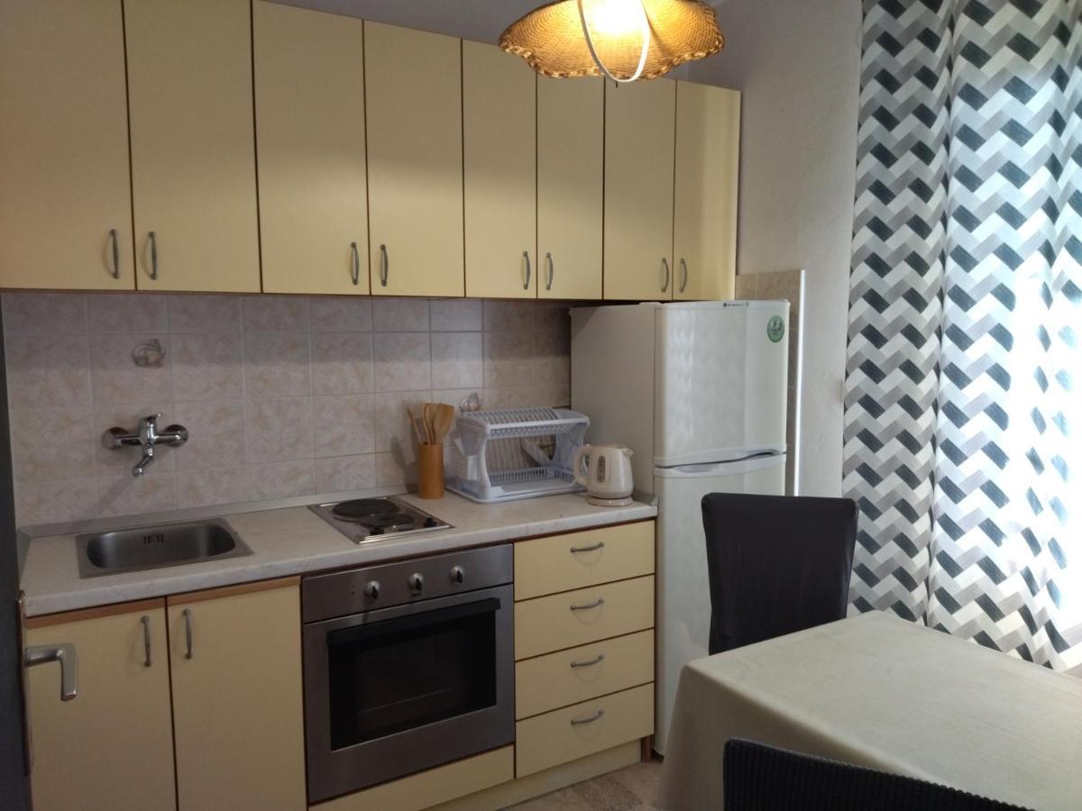 Apartments Maja I Mate Sućuraj Екстериор снимка